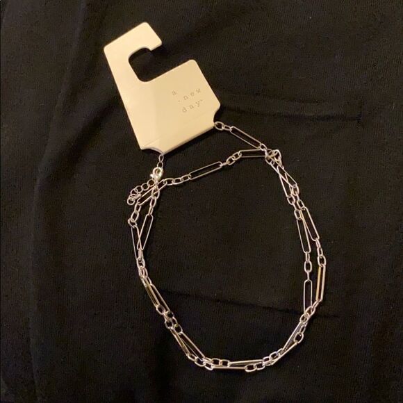 A New Day Paper Clip Style Necklace - Picture 1 of 4